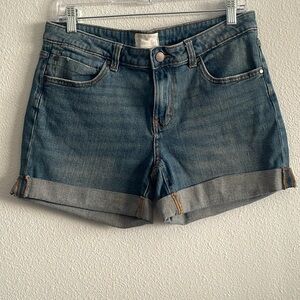 Caslon Boyfriend Jean Shorts Size 28